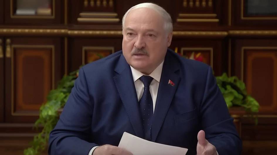 Lukashenko: “Kiyevga Tomahawk raketalarini berish yadroviy urushni qoʻzgʻatadi”